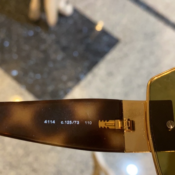 PRICE🔥DROP🔥CHANEL SUNGLASSES 100%AUTHENTIC - Picture 7 of 16